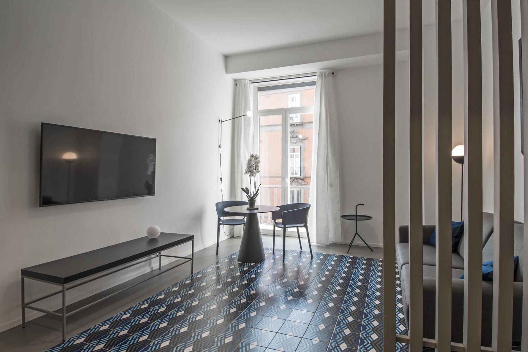 Deluxe In Via Toledo Appartamento